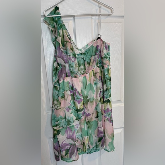 Floral One-Shoulder Dress 2/3X - Picture 3 of 14